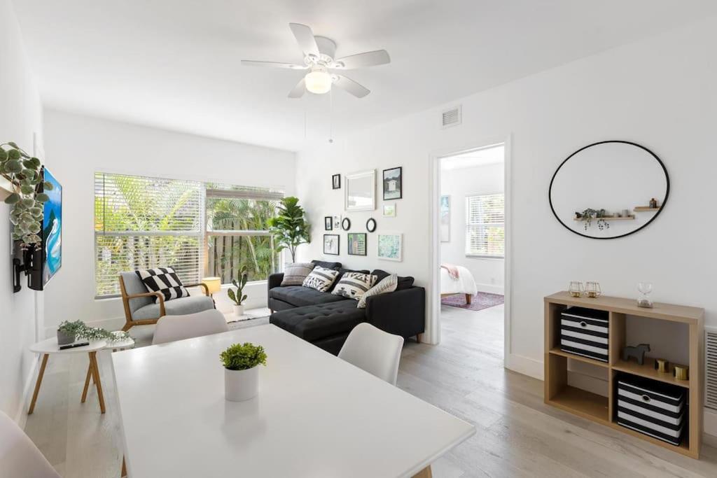 Charming 2 Bedroom Apartment In Victoria Park Fort Lauderdale Exteriör bild